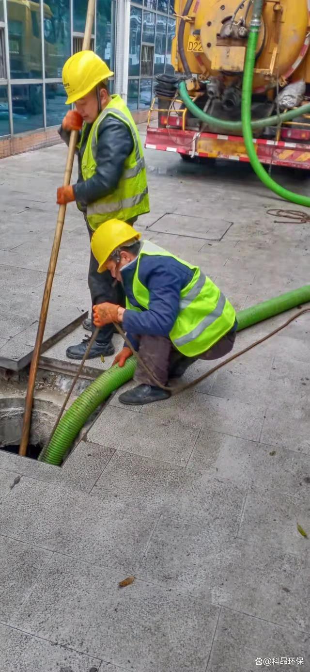 重庆化粪池清理疏通 保障卫生安全与城市畅通
